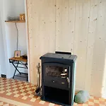 Le Petit De La Ferme Du Raz Blanchard *