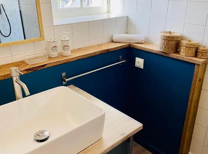 Le Petit De La Ferme Du Raz Blanchard 펜션 *